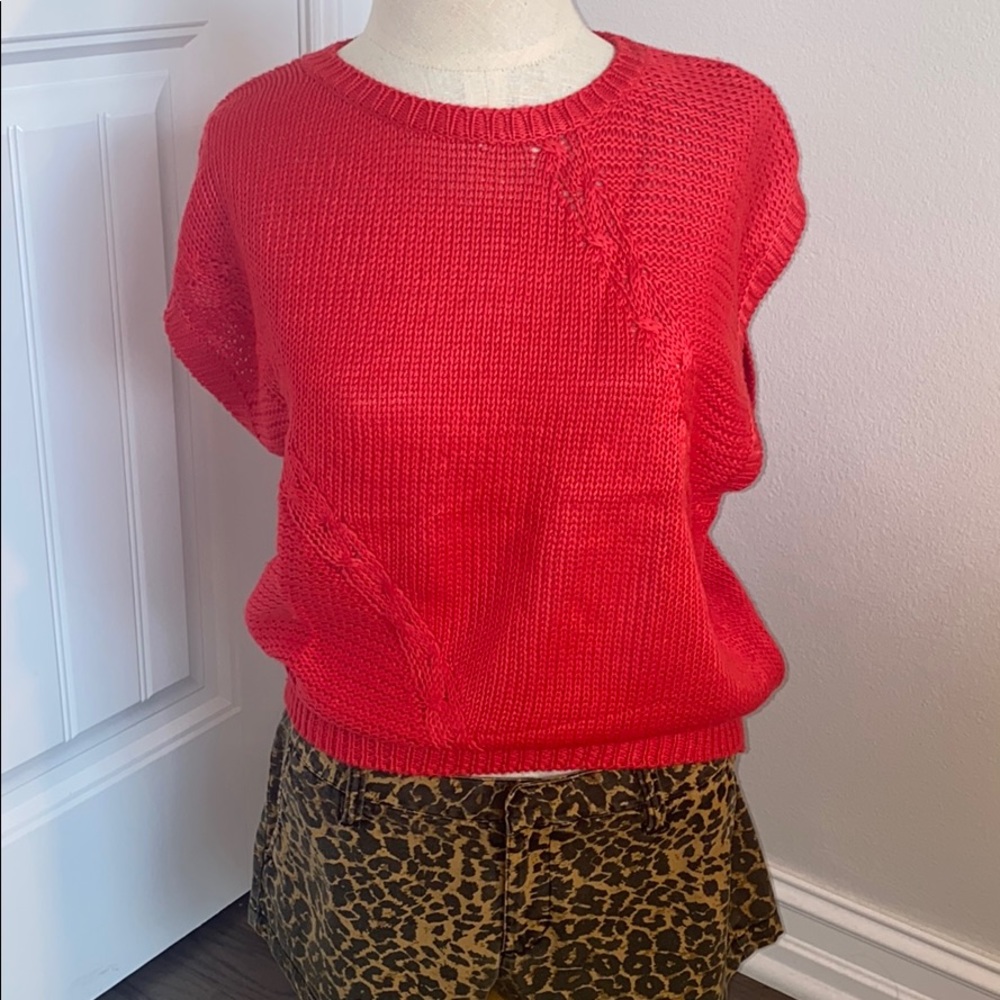**SOLD** Vintage sleeveless sweater